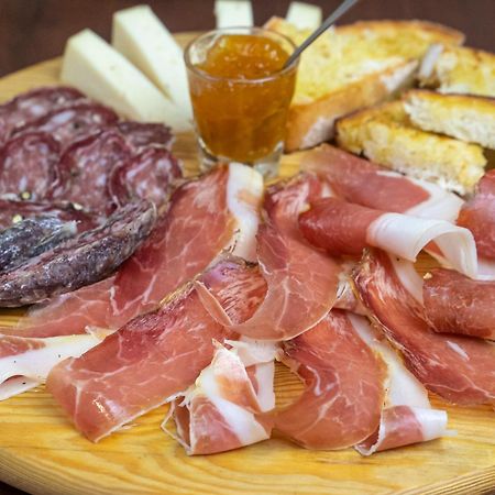La Grande Quercia Bed & Breakfast Montefalco Ngoại thất bức ảnh